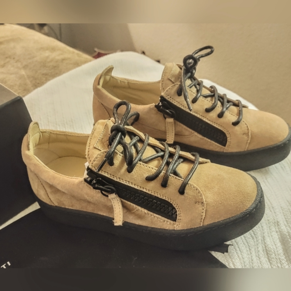 shoes 👞Giuseppe Zanotti tan suede shoes